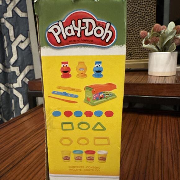 New Sesame Street Play-Doh Shape ‘n Play Friends Elmo Cookie Monster Walmart Exc - Picture 4 of 7